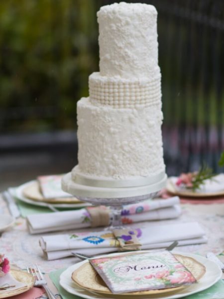 White bas Relief wedding cake